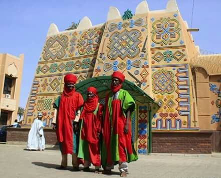 File:Bauchi Emirates Palace.jpg