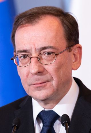 File:Mariusz Kamiński 2019.jpg