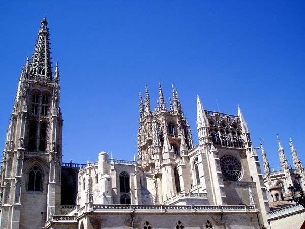 File:Spain Burgos cathedral 2005.jpg