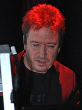 File:Alan Wilder at Szikra 2010 048.jpg