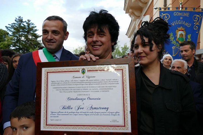 File:Billie Joe Armstrong a Viggiano.jpg