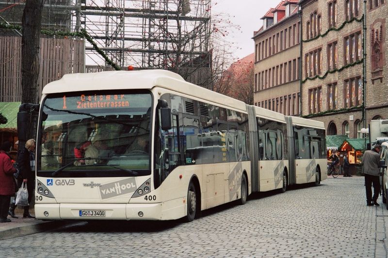 File:Doppelgelenkbus-Goettingen-Nov2007.jpg