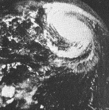 File:Hurricane Betsy 1961.JPG