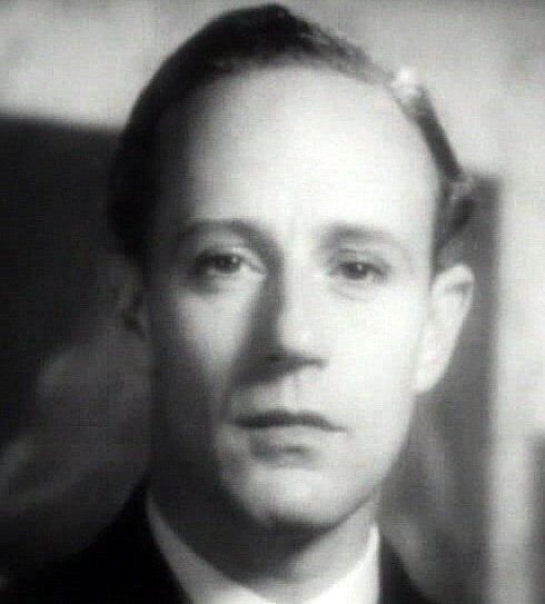 File:Leslie Howard in Of Human Bondage.jpg