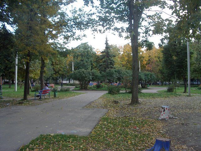 File:Razvilka Old Square.jpg