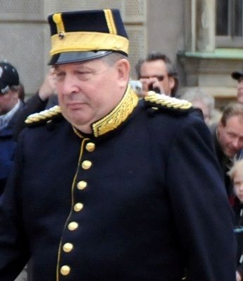 File:Anders Lindström (general), 2010.jpg