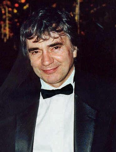 File:Dudley Moore (cropped).jpg