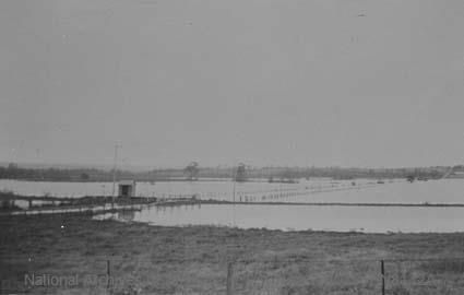 File:Kirkham railway station 1949.jpg