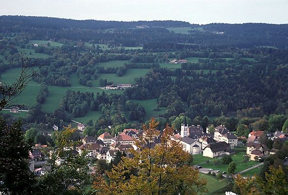 File:Les Brenets.jpg