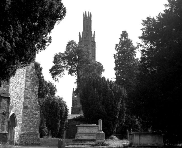 File:May's Folly, Hadlow Castle, Kent.jpg