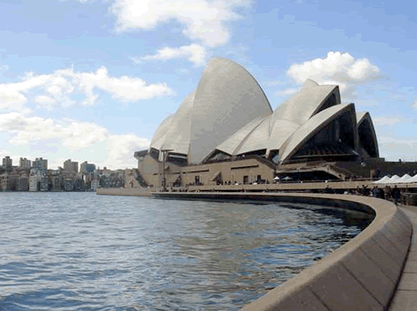 File:Operahouse.arp.png