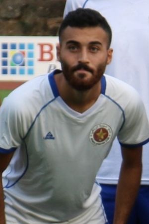 File:2020-21 Nejmeh vs Bourj 14 (Khalil Bader).jpg