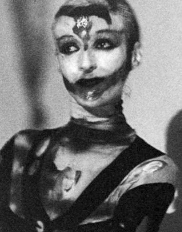 File:Ani Villanueva as Boa (1986) cropped.jpg