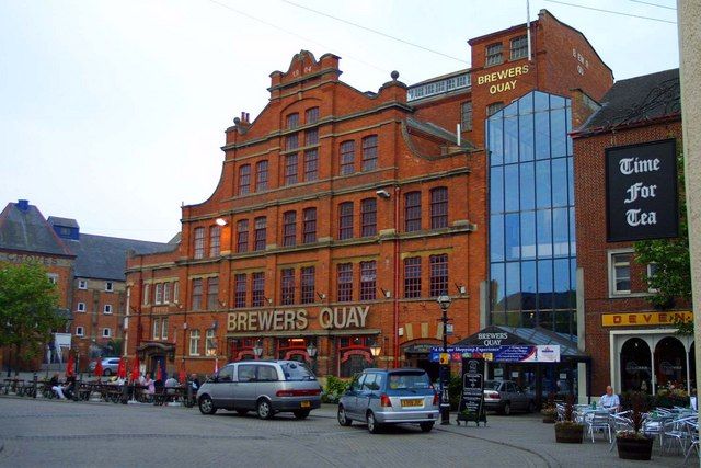 File:Brewers Quay Weymouth.jpg