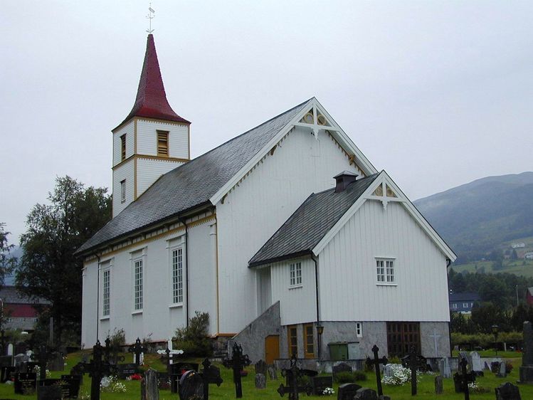 File:Fiksdal kirke fra RA.jpg