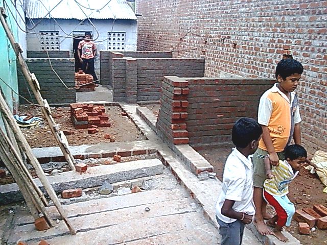 File:Home construction,Tamil Nadu77.jpg