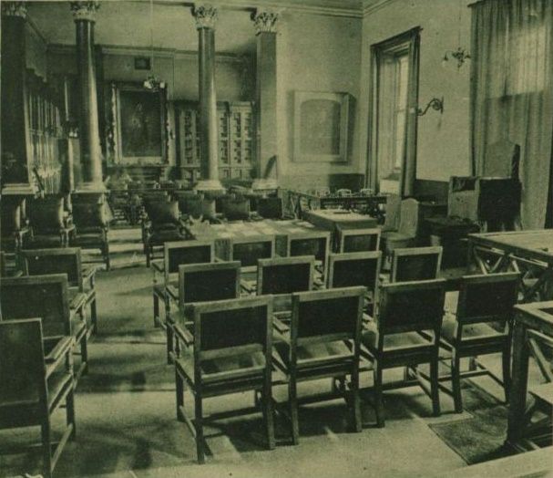 File:Parliament of Northern Ireland 1921.jpg