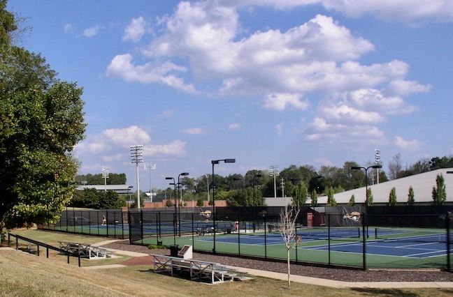 File:Tusculum Tennis courts.jpg