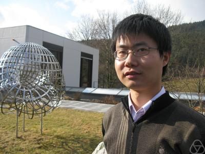 File:Zhiwei Yun Oberwolfach 2012.jpg