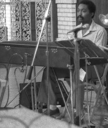 File:Bobby Floyd at 1979 WBBY Jazz Festival.jpg