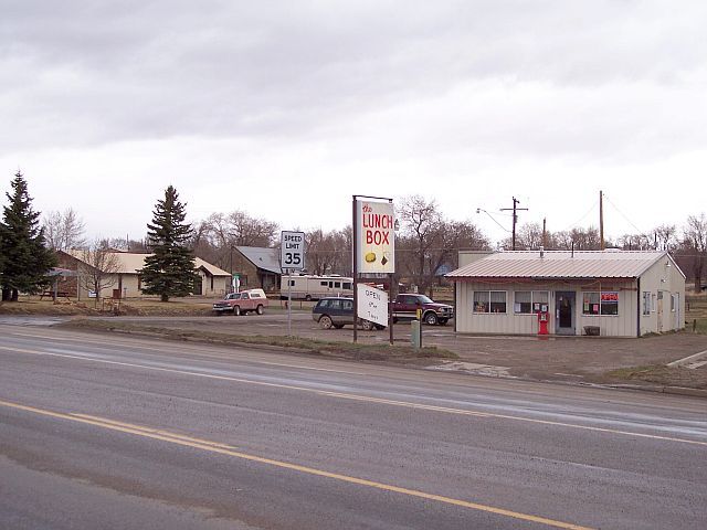 File:Dove Creek CO.jpg