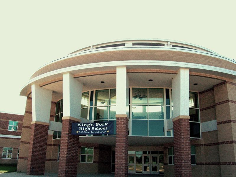 File:Kings Fork High in Suffolk.jpg