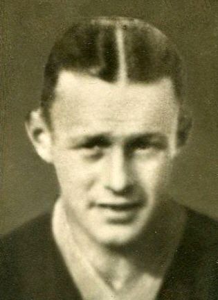 File:Swefootball valter skold.jpg