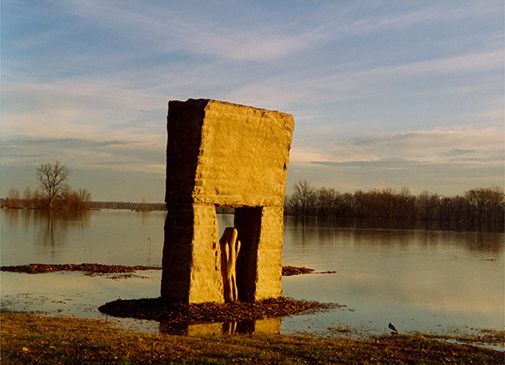 File:Tobi-Kahn SHALEV New-Harmony,Indiana 1993.jpg