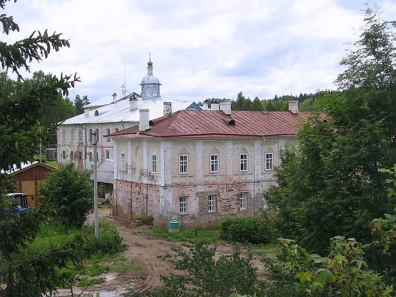 File:View of Pavlo-Obnorsky monastery in 2008.jpg