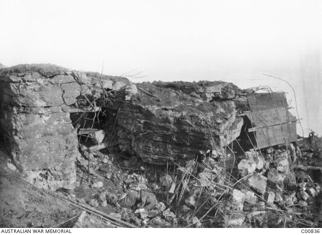 File:A destroyed German pillbox near Passchendaele ridge.jpg