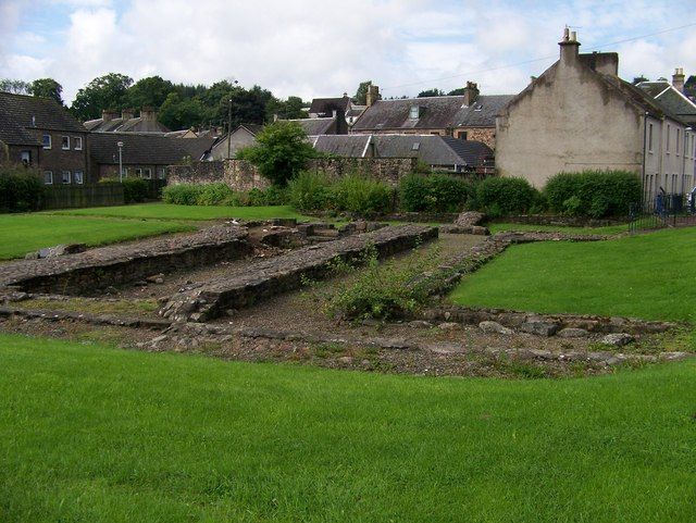 File:Lesmahagow Priory.jpg