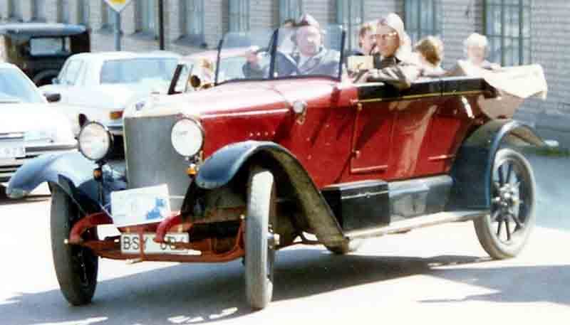 File:Selve SL 6 24 PS Doppelphaeton 1920.jpg