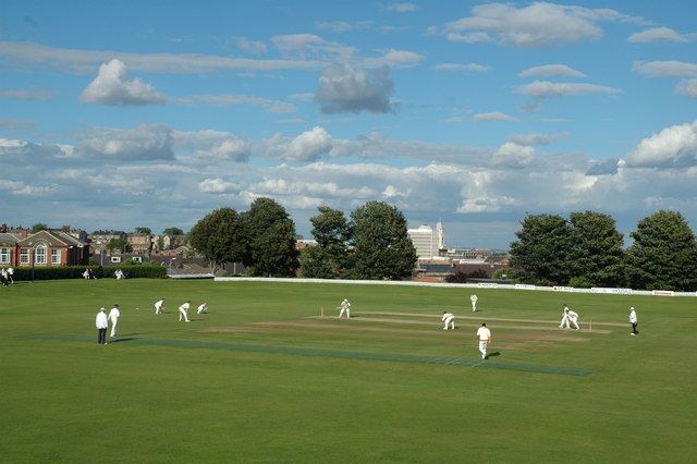 File:Shaw Lane - geograph.org.uk - 486108.jpg