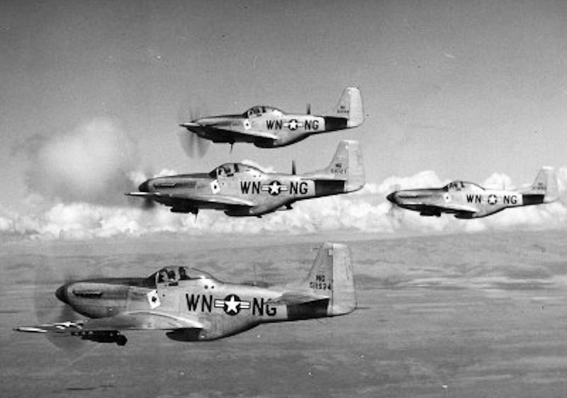 File:116th Fighter Squadron - P-51 Mustangs.jpg