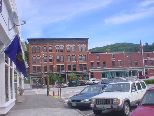 File:Depot Square, Downtown Northfield.jpg