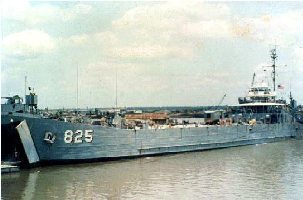 File:LST-825.jpg