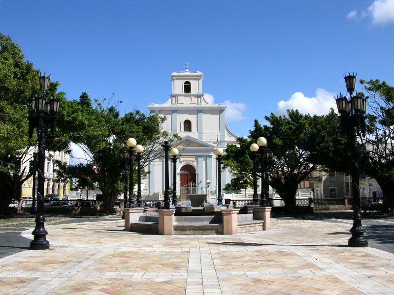 File:Catedral de Arecibo 2.jpg