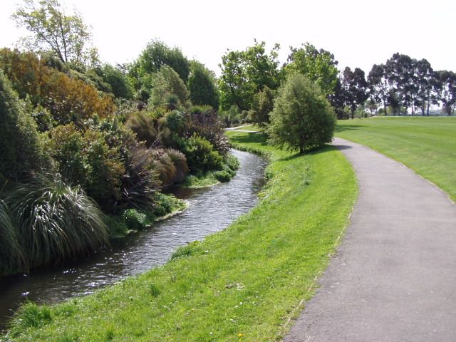 File:Centennial Park Christchurch 5.JPG