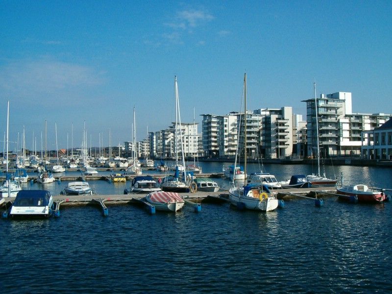 File:Helsingborg port.jpg