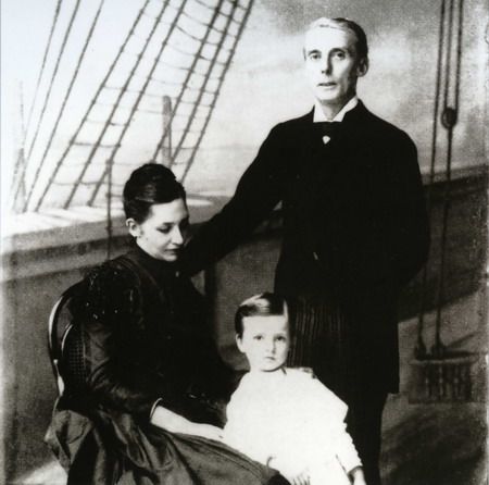 File:John Pope Hennessy family.jpg