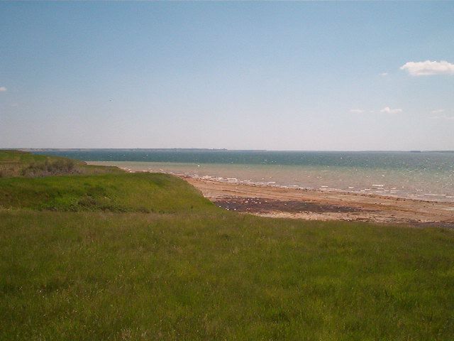 File:LakeSakakawea.jpeg