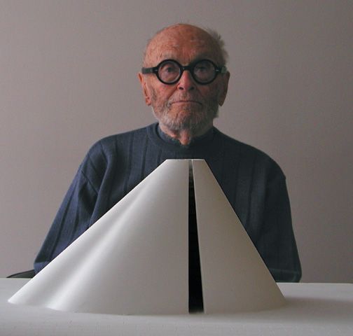 File:Philip Johnson.2002.FILARDO.jpg