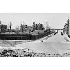 File:River Crest (rear image).jpg