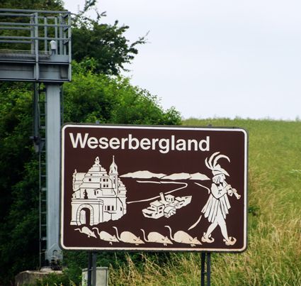 File:Weserbergland Tafel.jpg