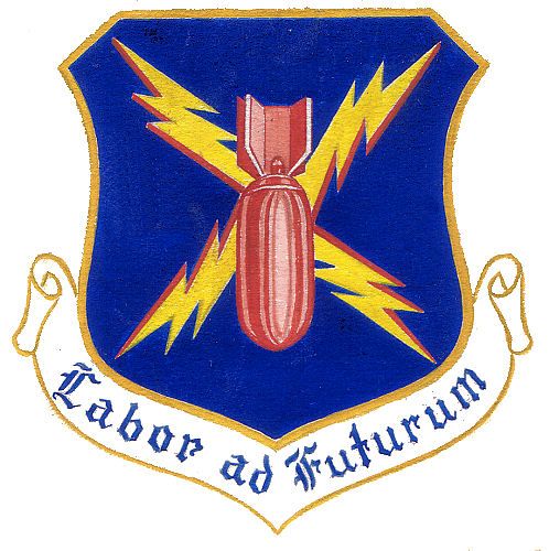 File:452dbombwing-emblem.jpg