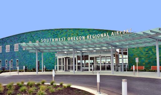 File:Southwestern Oregon Regional Airport.jpg