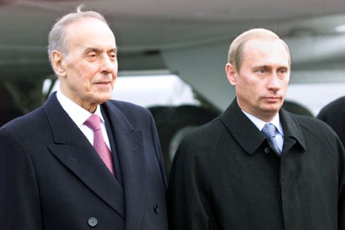 File:Vladimir Putin in Azerbaijan 9-10 January 2001-1.jpg