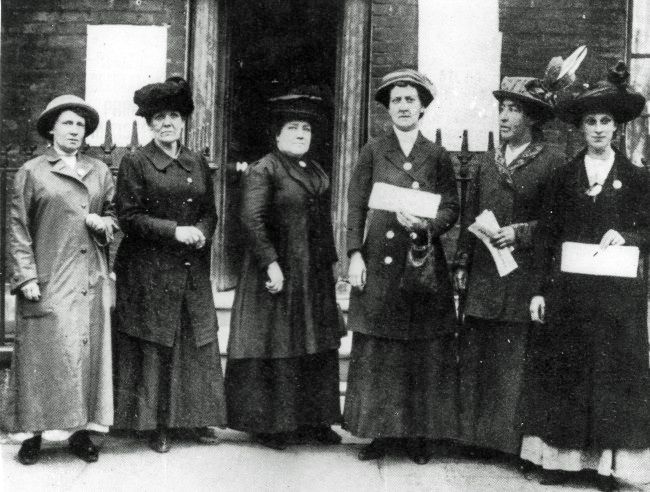 File:East London suffragettes.jpg