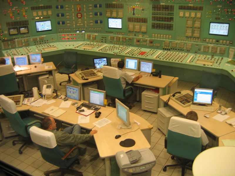 File:Paks Nuclear Power Plant Controlroom.jpg