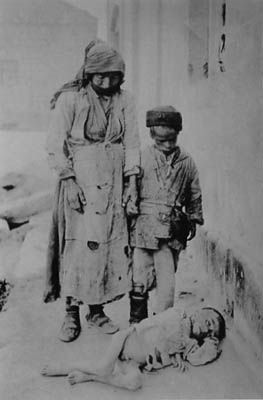 File:Armenian woman and sons.jpg